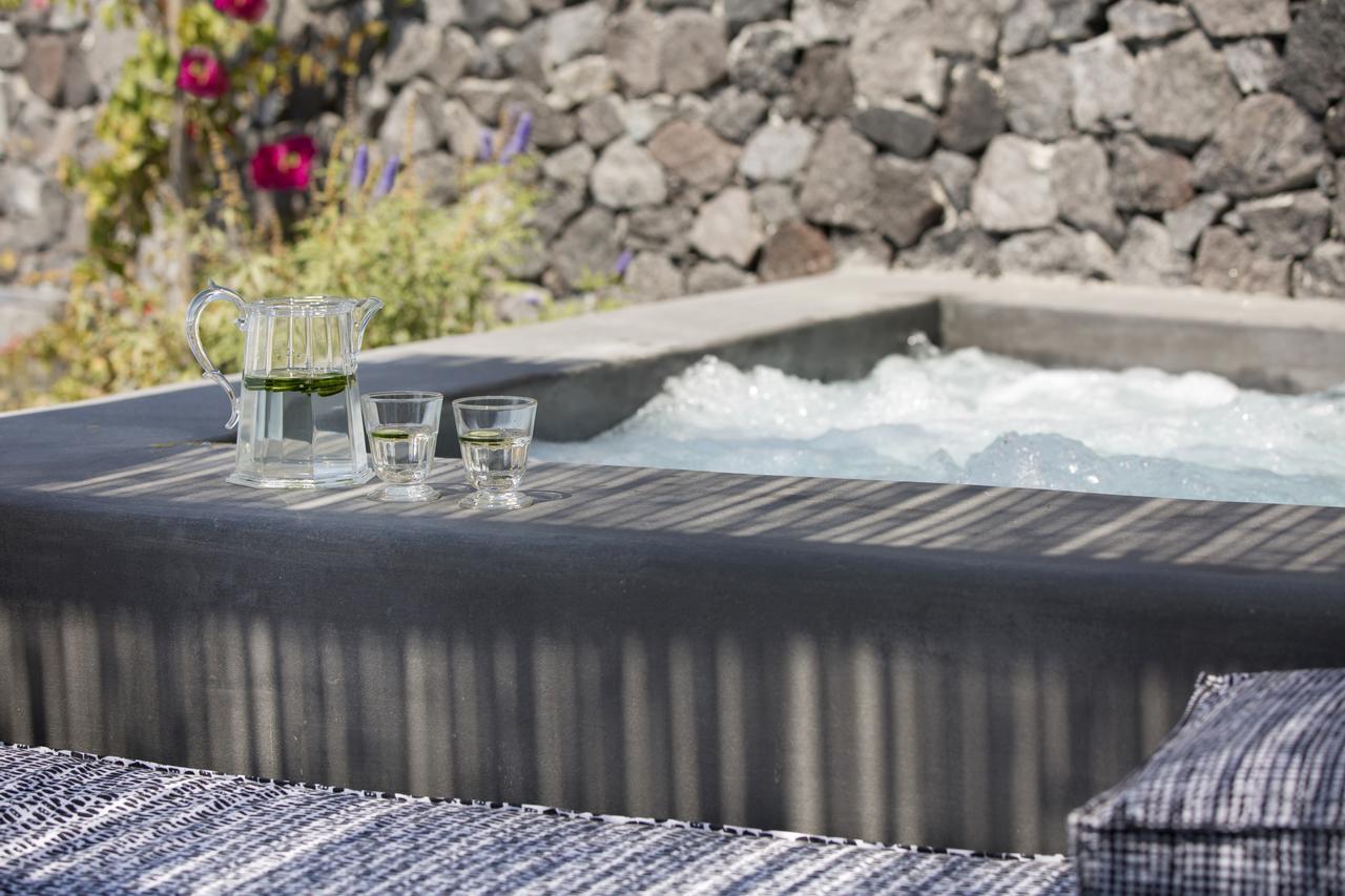 Erosantorini Estate Hotel Fira  Eksteriør billede